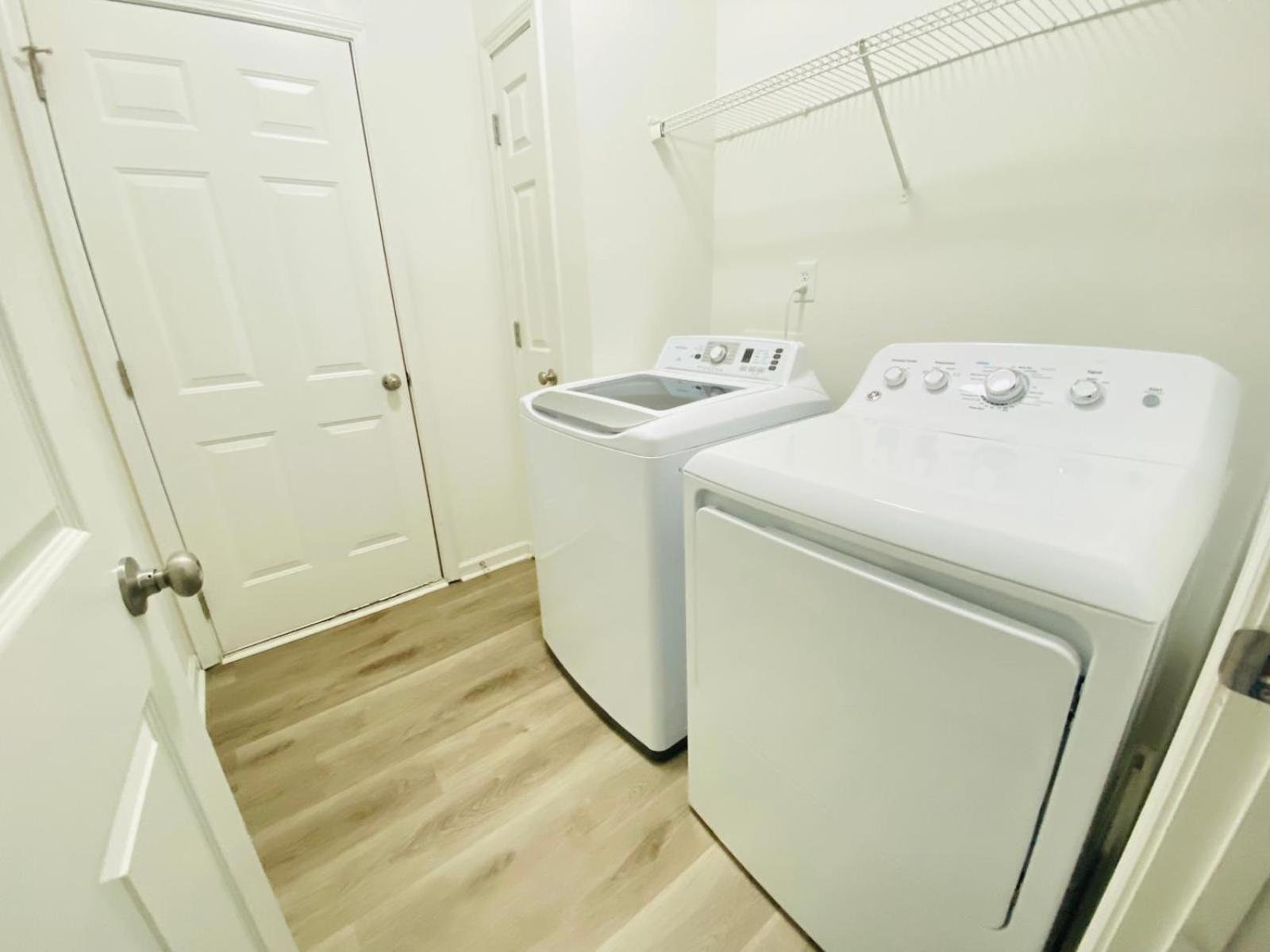 Private Room & Bathroom Close To Downtown Raleigh Extérieur photo
