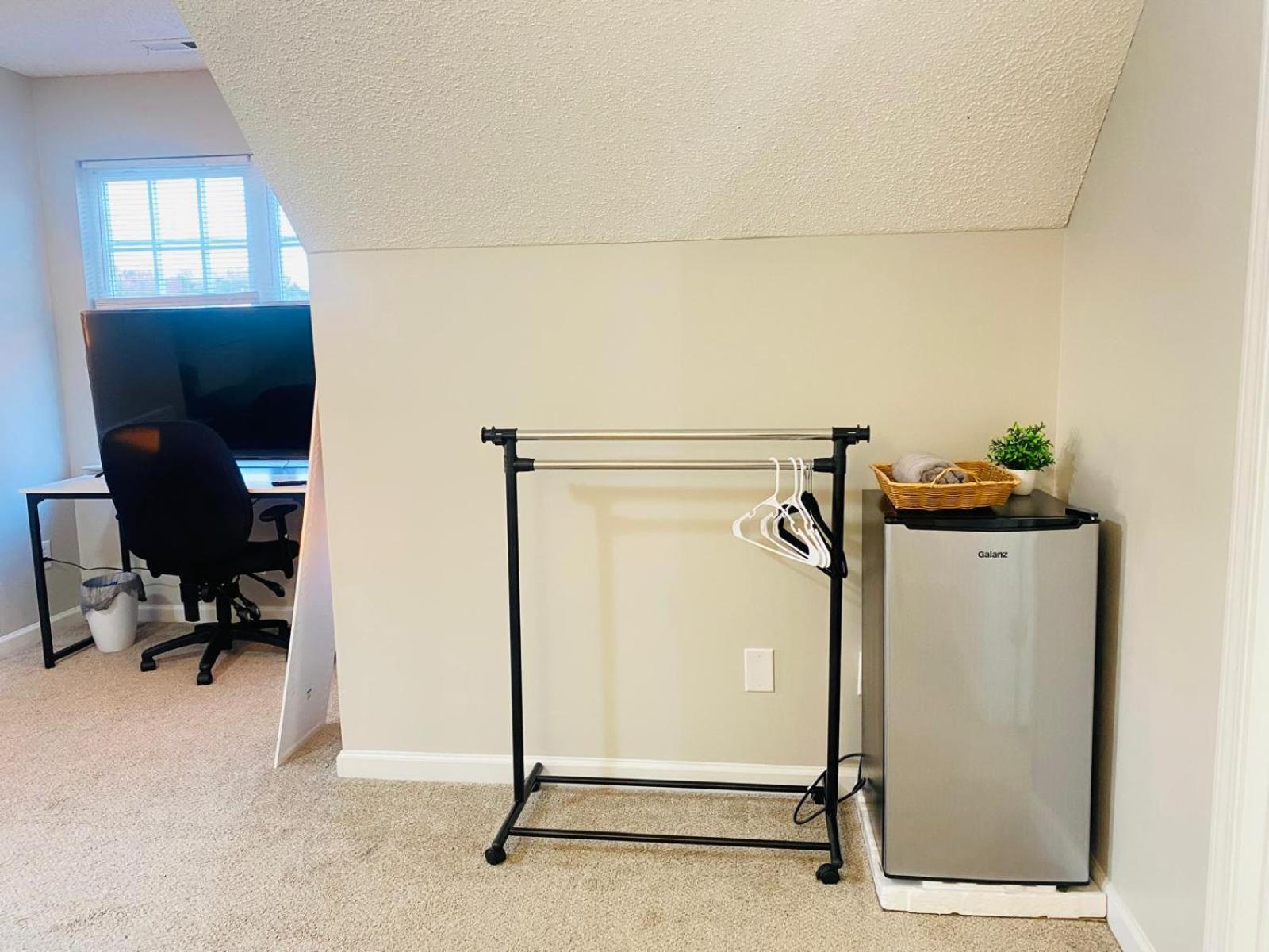 Private Room & Bathroom Close To Downtown Raleigh Extérieur photo